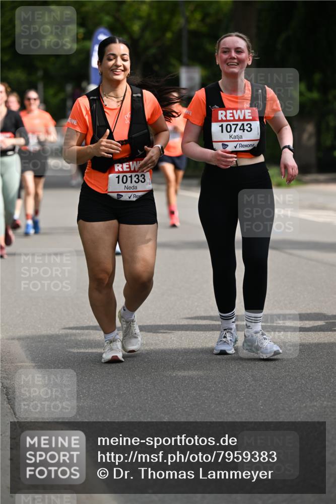 15.06.2025 - REWE Women's Run Dr. Thomas Lammeyer http://msf.ph/oto/7959383 15.06.2025 09:48:54 Laufen 10133, 10743 meine-sportfotos.de
