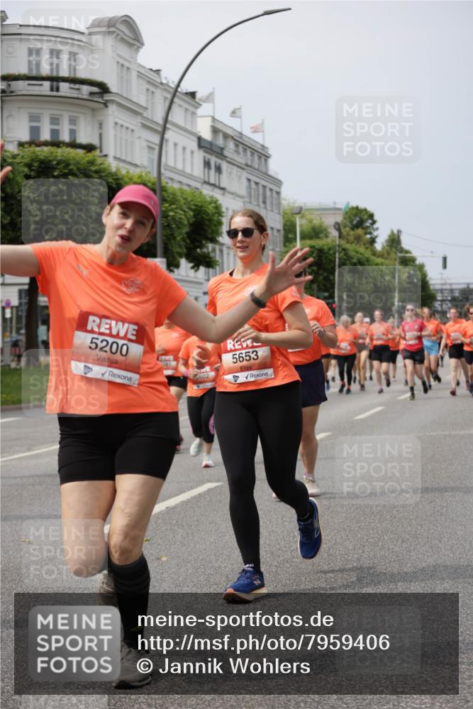 15.06.2025 - REWE Women's Run Jannik Wohlers http://msf.ph/oto/7959406 15.06.2025 09:44:50 Laufen 5200, 261, 5602, 5653 meine-sportfotos.de