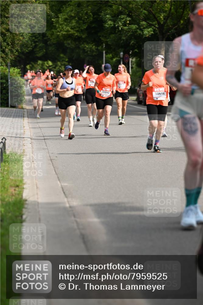 15.06.2025 - REWE Women's Run Dr. Thomas Lammeyer http://msf.ph/oto/7959525 15.06.2025 09:49:01 Laufen 10614 meine-sportfotos.de