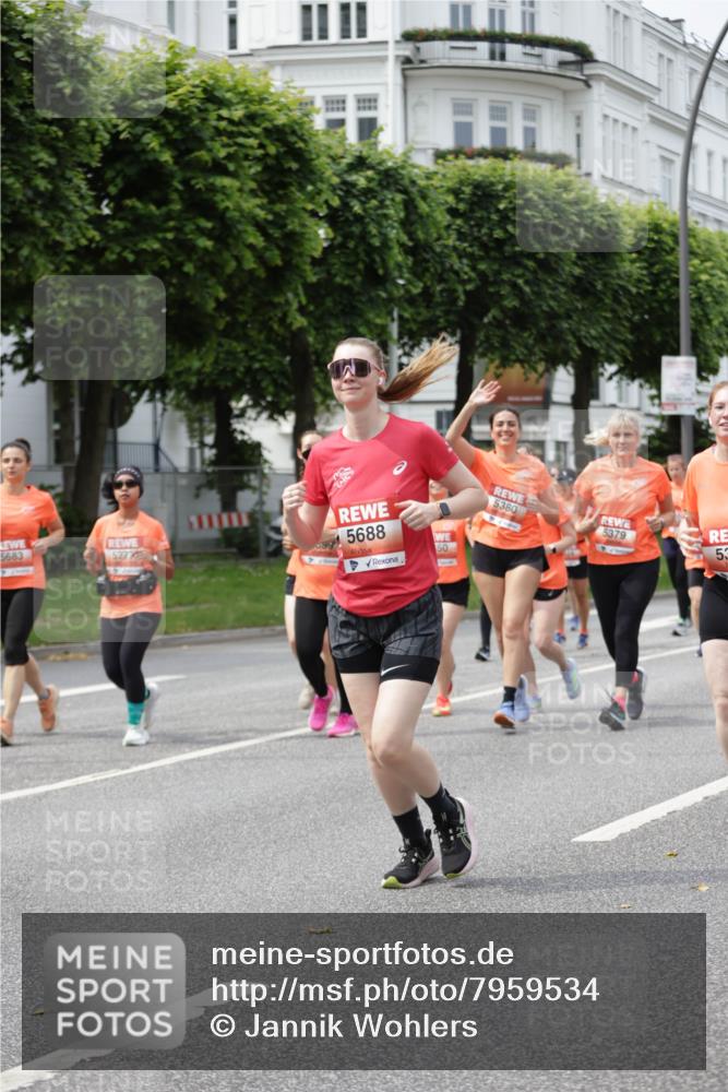 15.06.2025 - REWE Women's Run Jannik Wohlers http://msf.ph/oto/7959534 15.06.2025 09:44:57 Laufen 5683, 1111, 5272, 5688, 599, 50, 5380, 5379, 53 meine-sportfotos.de