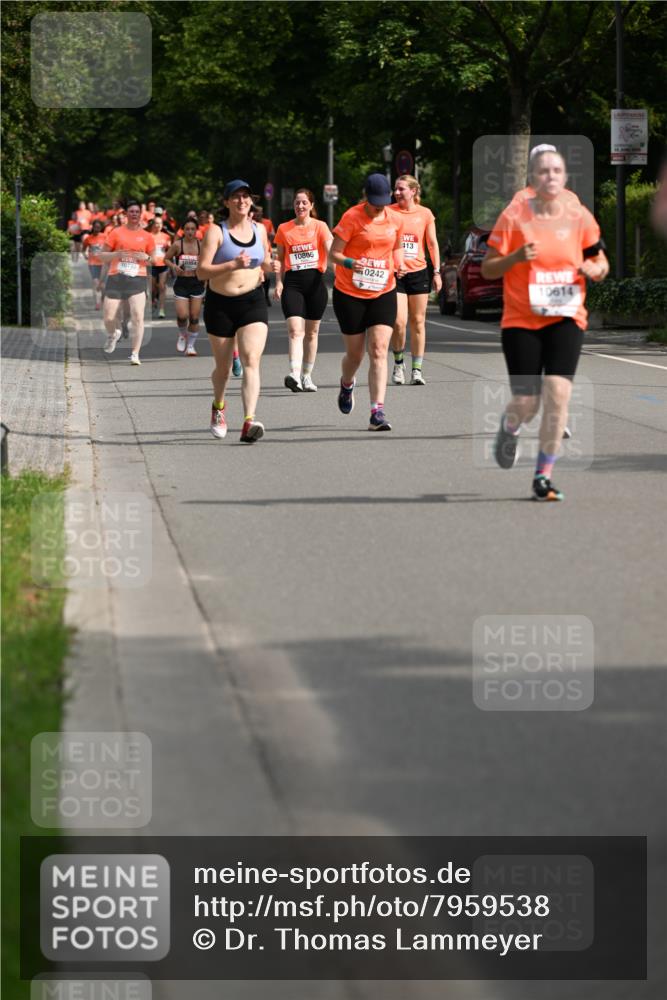 15.06.2025 - REWE Women's Run Dr. Thomas Lammeyer http://msf.ph/oto/7959538 15.06.2025 09:49:02 Laufen 413, 10805, 10732, 0242, 10614 meine-sportfotos.de