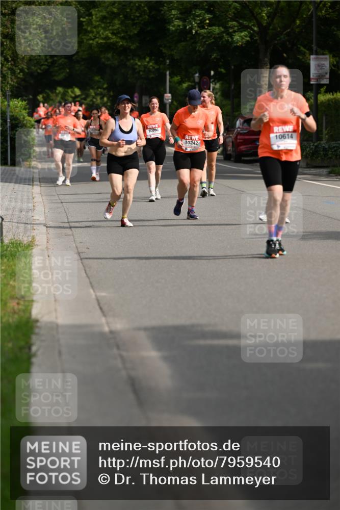 15.06.2025 - REWE Women's Run Dr. Thomas Lammeyer http://msf.ph/oto/7959540 15.06.2025 09:49:02 Laufen 10242, 10614 meine-sportfotos.de