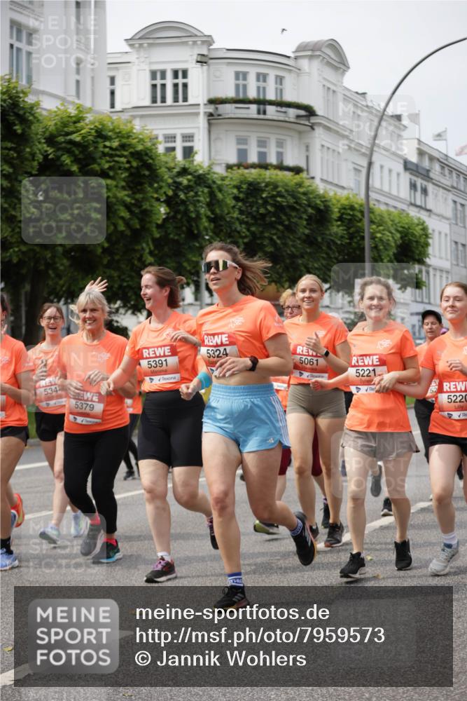 15.06.2025 - REWE Women's Run Jannik Wohlers http://msf.ph/oto/7959573 15.06.2025 09:45:00 Laufen 534, 5379, 5391, 5324, 5061, 5221, 5220 meine-sportfotos.de