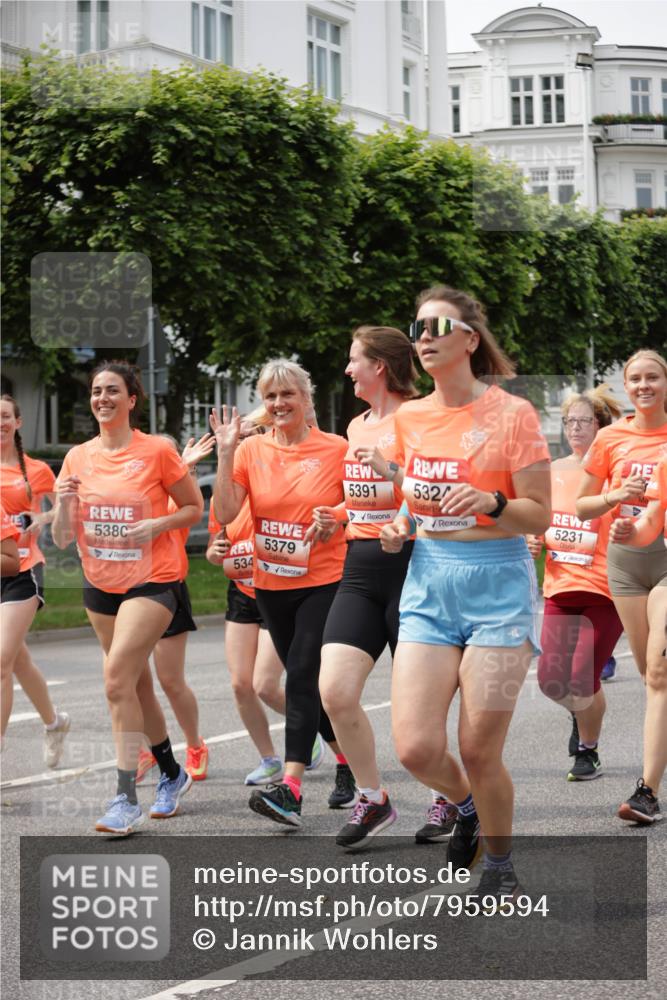 15.06.2025 - REWE Women's Run Jannik Wohlers http://msf.ph/oto/7959594 15.06.2025 09:45:00 Laufen 538, 534, 5379, 532, 5231 meine-sportfotos.de