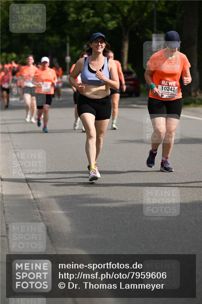 15.06.2025 - REWE Women's Run Dr. Thomas Lammeyer http://msf.ph/oto/7959606 15.06.2025 09:49:05 Laufen 10242 meine-sportfotos.de
