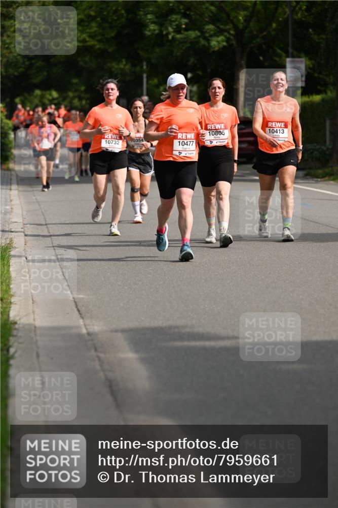 15.06.2025 - REWE Women's Run Dr. Thomas Lammeyer http://msf.ph/oto/7959661 15.06.2025 09:49:08 Laufen 10732, 0354, 10805, 10413, 10477 meine-sportfotos.de