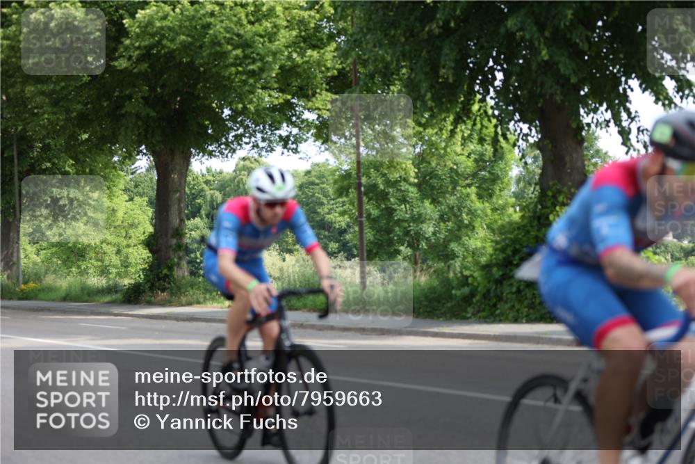 15.06.2025 - 7 Türme Triathlon Yannick Fuchs http://msf.ph/oto/7959663 15.06.2025 09:52:25 Radfahren 39, 40 meine-sportfotos.de