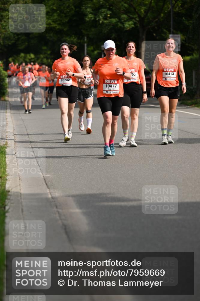 15.06.2025 - REWE Women's Run Dr. Thomas Lammeyer http://msf.ph/oto/7959669 15.06.2025 09:49:09 Laufen 10732, 10477, 10413 meine-sportfotos.de