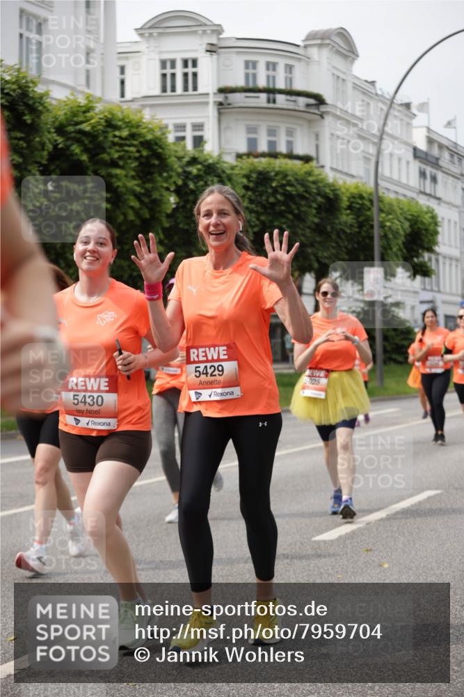 15.06.2025 - REWE Women's Run Jannik Wohlers http://msf.ph/oto/7959704 15.06.2025 09:45:05 Laufen 5430, 5429, 5025 meine-sportfotos.de