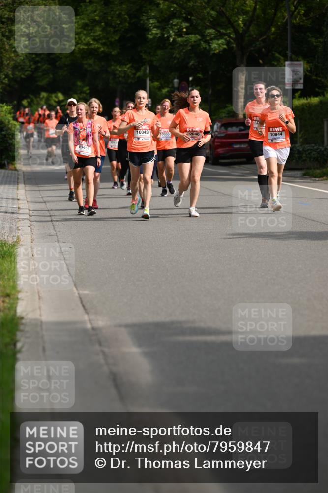 15.06.2025 - REWE Women's Run Dr. Thomas Lammeyer http://msf.ph/oto/7959847 15.06.2025 09:49:15 Laufen 10043, 10844 meine-sportfotos.de