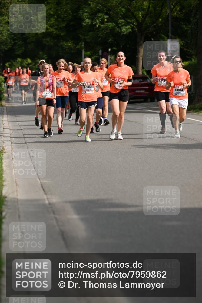 15.06.2025 - REWE Women's Run Dr. Thomas Lammeyer http://msf.ph/oto/7959862 15.06.2025 09:49:16 Laufen 30, 10043, 10844 meine-sportfotos.de