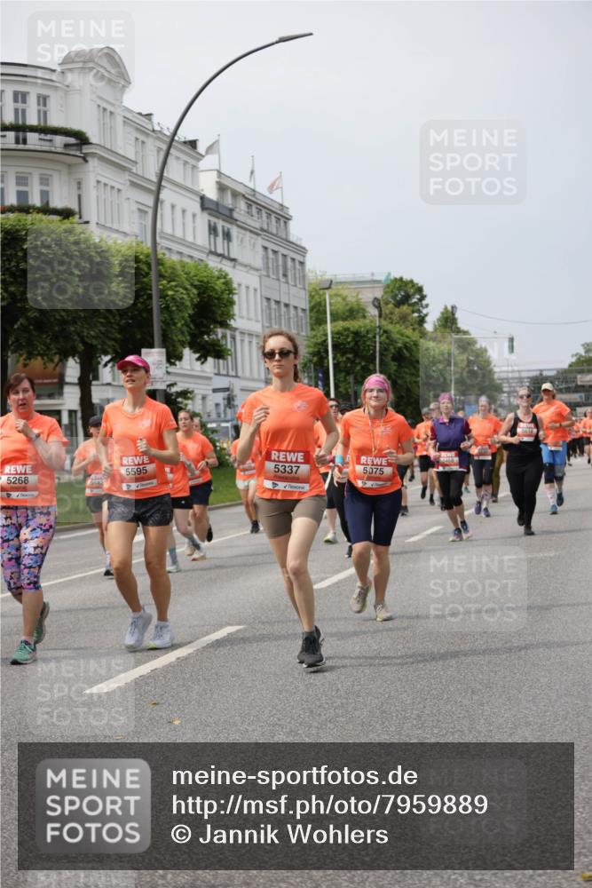 15.06.2025 - REWE Women's Run Jannik Wohlers http://msf.ph/oto/7959889 15.06.2025 09:45:11 Laufen 5468, 5075, 5268, 5642, 5595, 5337, 5618 meine-sportfotos.de