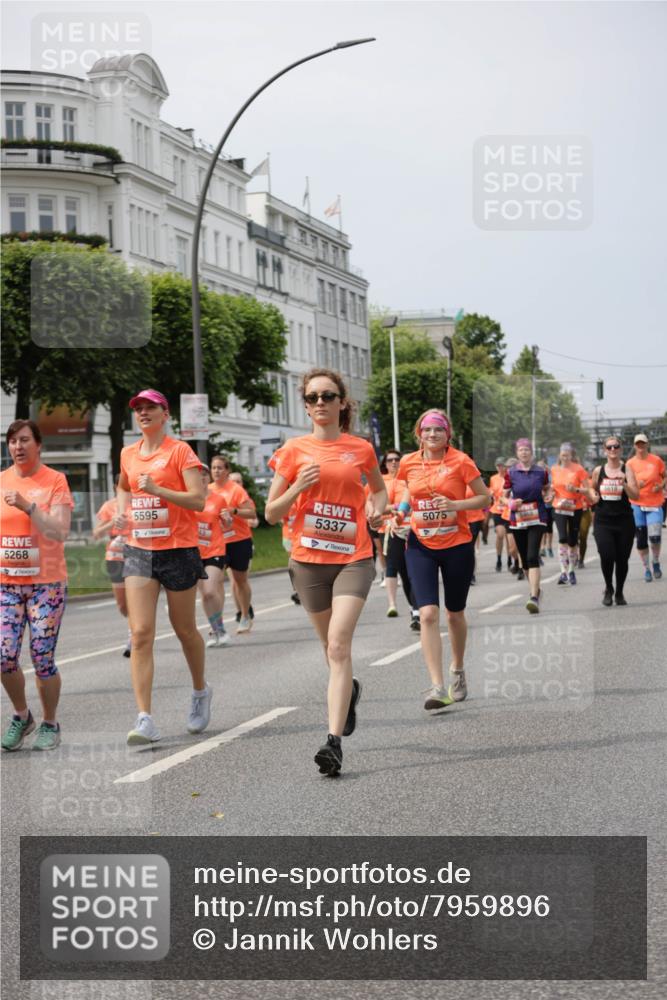 15.06.2025 - REWE Women's Run Jannik Wohlers http://msf.ph/oto/7959896 15.06.2025 09:45:11 Laufen 5337, 5618, 5075, 5468, 5595, 5268 meine-sportfotos.de