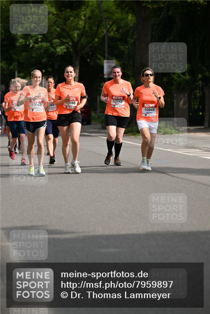 15.06.2025 - REWE Women's Run Dr. Thomas Lammeyer http://msf.ph/oto/7959897 15.06.2025 09:49:17 Laufen 10043, 383, 0046, 10542, 10844 meine-sportfotos.de