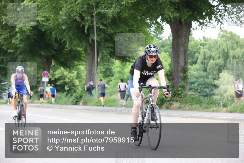 15.06.2025 - 7 Türme Triathlon Yannick Fuchs http://msf.ph/oto/7959915 15.06.2025 13:48:16 Radfahren 403, 724, 934, 958, 1176, 1195 meine-sportfotos.de