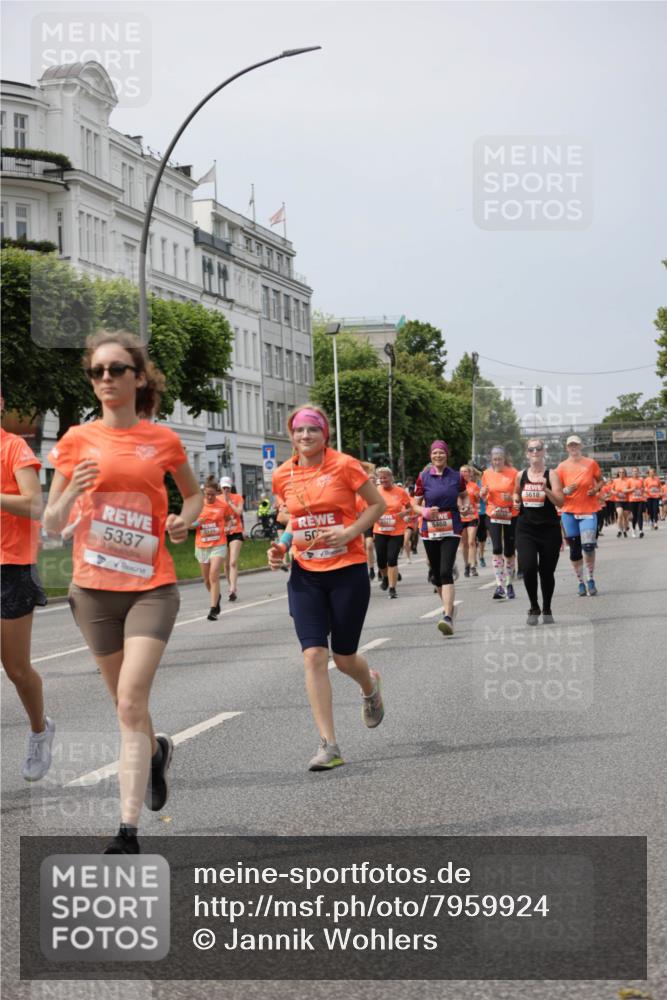 15.06.2025 - REWE Women's Run Jannik Wohlers http://msf.ph/oto/7959924 15.06.2025 09:45:12 Laufen 5337, 5146, 50, 5618, 5321, 5468 meine-sportfotos.de