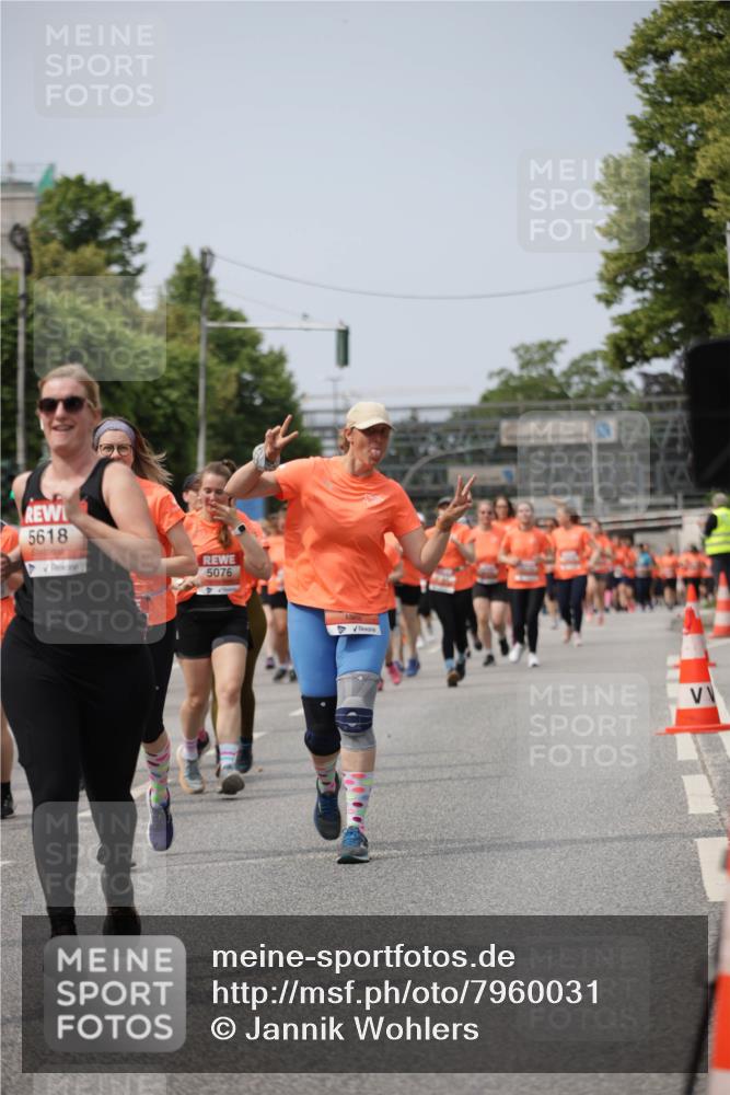 15.06.2025 - REWE Women's Run Jannik Wohlers http://msf.ph/oto/7960031 15.06.2025 09:45:14 Laufen 5618, 5076 meine-sportfotos.de