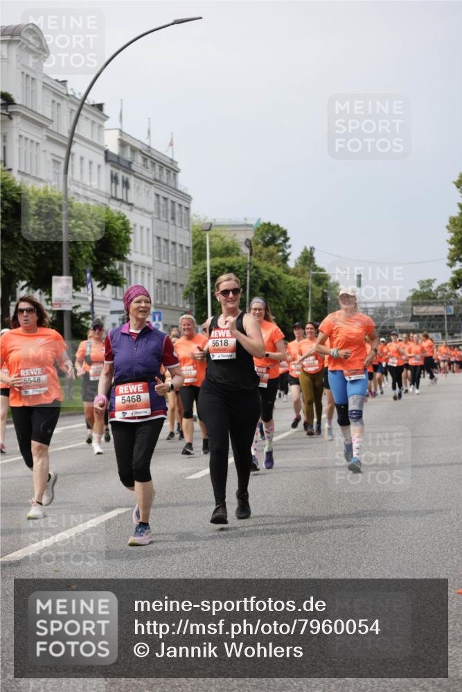 15.06.2025 - REWE Women's Run Jannik Wohlers http://msf.ph/oto/7960054 15.06.2025 09:45:15 Laufen 5548, 5468, 5618, 5321, 20 meine-sportfotos.de