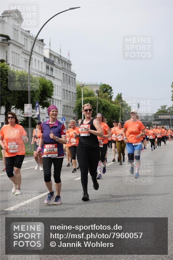 15.06.2025 - REWE Women's Run Jannik Wohlers http://msf.ph/oto/7960057 15.06.2025 09:45:15 Laufen 5548, 5468, 5618, 5321 meine-sportfotos.de