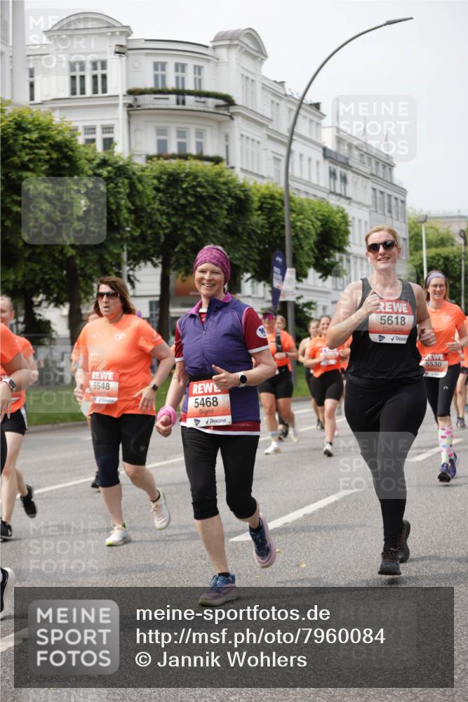 15.06.2025 - REWE Women's Run Jannik Wohlers http://msf.ph/oto/7960084 15.06.2025 09:45:16 Laufen 5548, 5468, 5618, 5530 meine-sportfotos.de