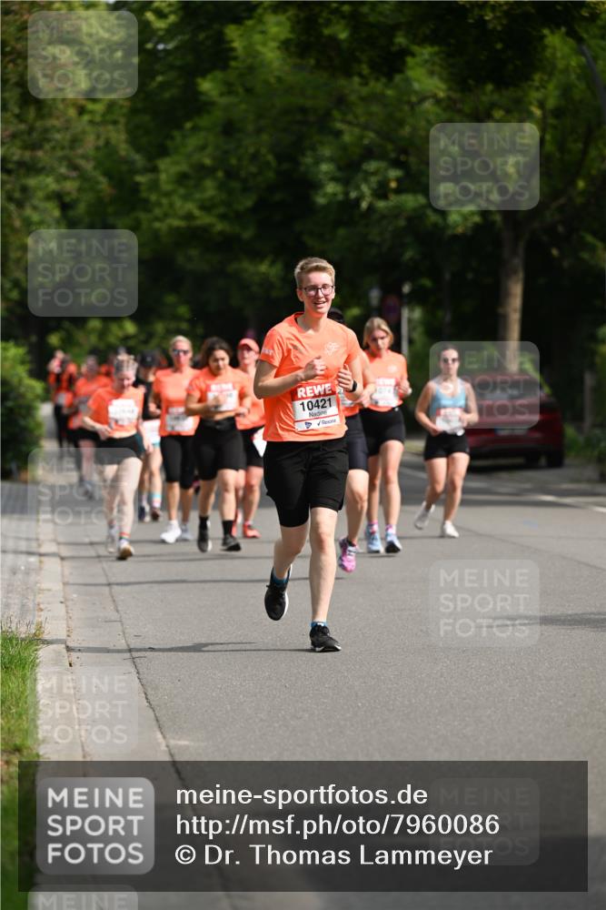 15.06.2025 - REWE Women's Run Dr. Thomas Lammeyer http://msf.ph/oto/7960086 15.06.2025 09:49:31 Laufen 10421 meine-sportfotos.de