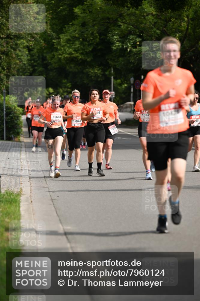 15.06.2025 - REWE Women's Run Dr. Thomas Lammeyer http://msf.ph/oto/7960124 15.06.2025 09:49:33 Laufen 75475, 10648, 10632, 98, 10718, 1074, 10429, 650 meine-sportfotos.de