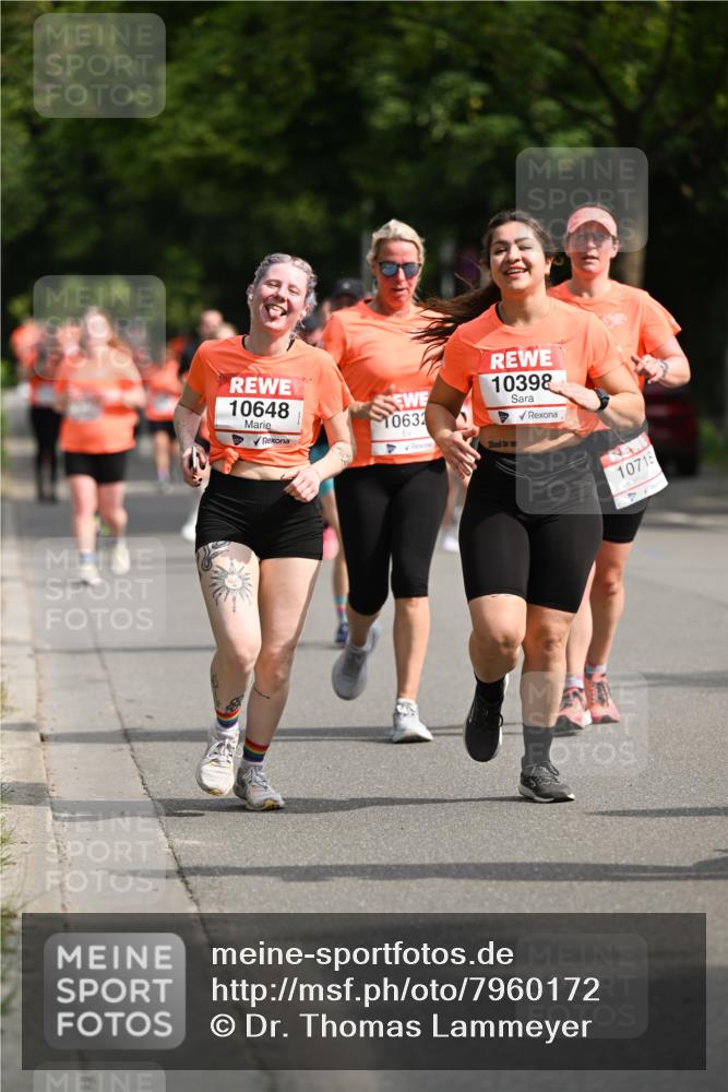 15.06.2025 - REWE Women's Run Dr. Thomas Lammeyer http://msf.ph/oto/7960172 15.06.2025 09:49:36 Laufen 10648, 10632, 10398, 10718 meine-sportfotos.de