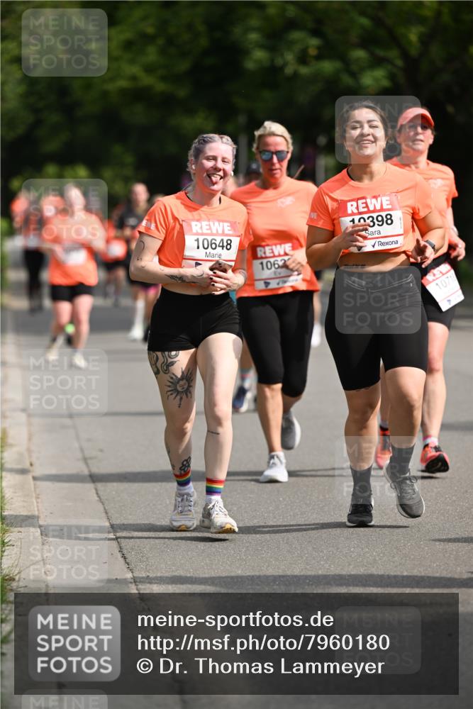 15.06.2025 - REWE Women's Run Dr. Thomas Lammeyer http://msf.ph/oto/7960180 15.06.2025 09:49:37 Laufen 25, 10398, 10648, 1062 meine-sportfotos.de