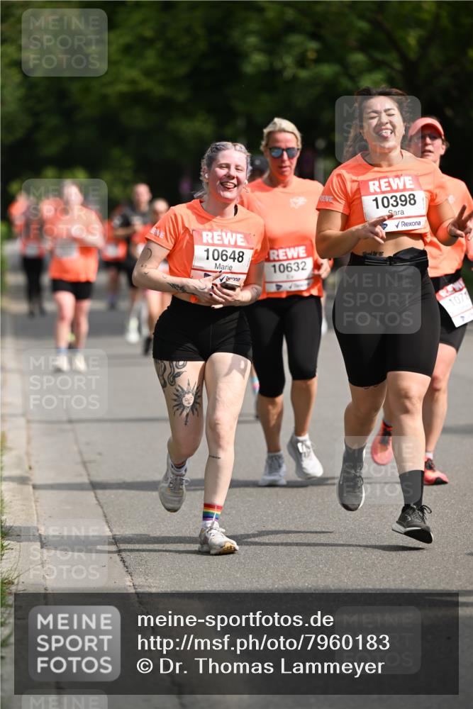 15.06.2025 - REWE Women's Run Dr. Thomas Lammeyer http://msf.ph/oto/7960183 15.06.2025 09:49:37 Laufen 10648, 10632, 10398, 1071, 7 meine-sportfotos.de