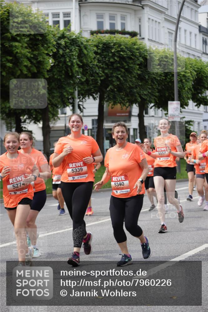 15.06.2025 - REWE Women's Run Jannik Wohlers http://msf.ph/oto/7960226 15.06.2025 09:45:25 Laufen 5274, 5339, 5340, 5557, 54 meine-sportfotos.de