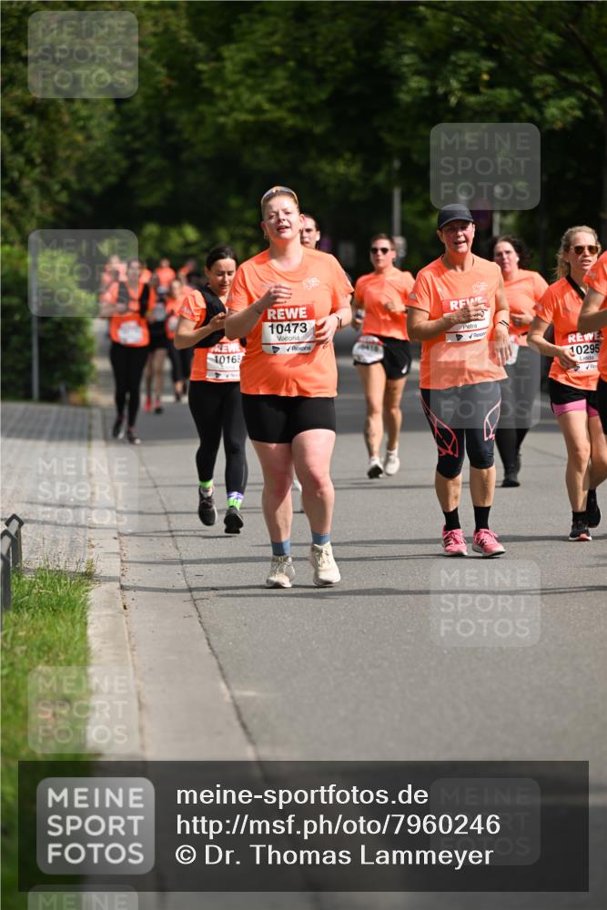 15.06.2025 - REWE Women's Run Dr. Thomas Lammeyer http://msf.ph/oto/7960246 15.06.2025 09:49:41 Laufen 10168, 10473, 10418, 10295 meine-sportfotos.de