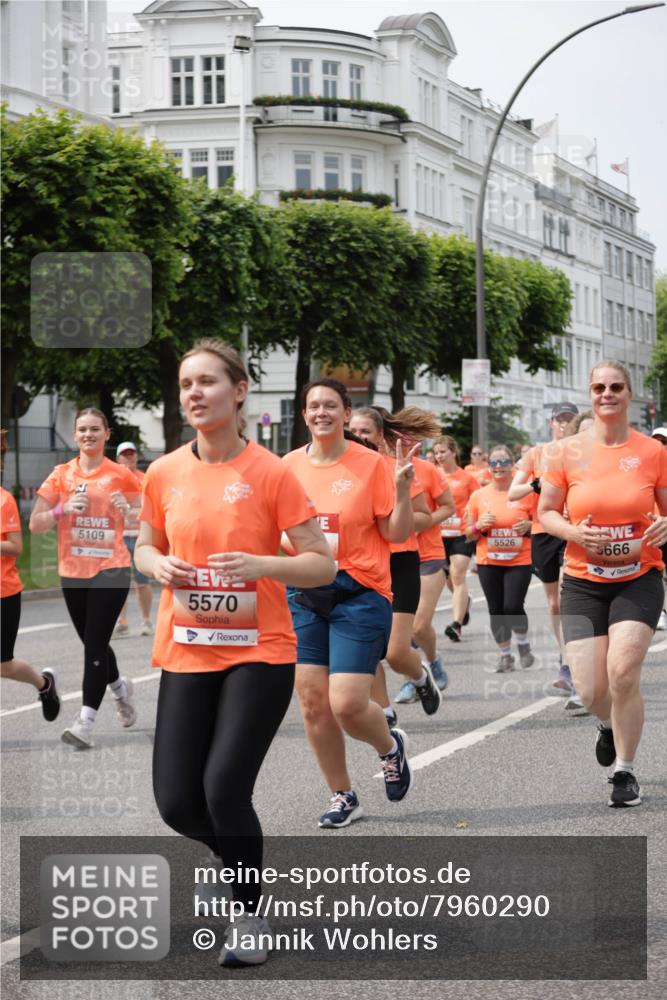 15.06.2025 - REWE Women's Run Jannik Wohlers http://msf.ph/oto/7960290 15.06.2025 09:45:28 Laufen 5109, 5570, 5526, 666 meine-sportfotos.de