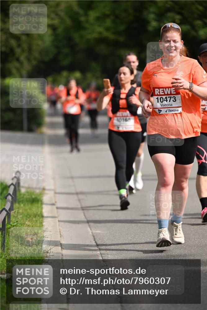 15.06.2025 - REWE Women's Run Dr. Thomas Lammeyer http://msf.ph/oto/7960307 15.06.2025 09:49:44 Laufen 10160, 10473 meine-sportfotos.de