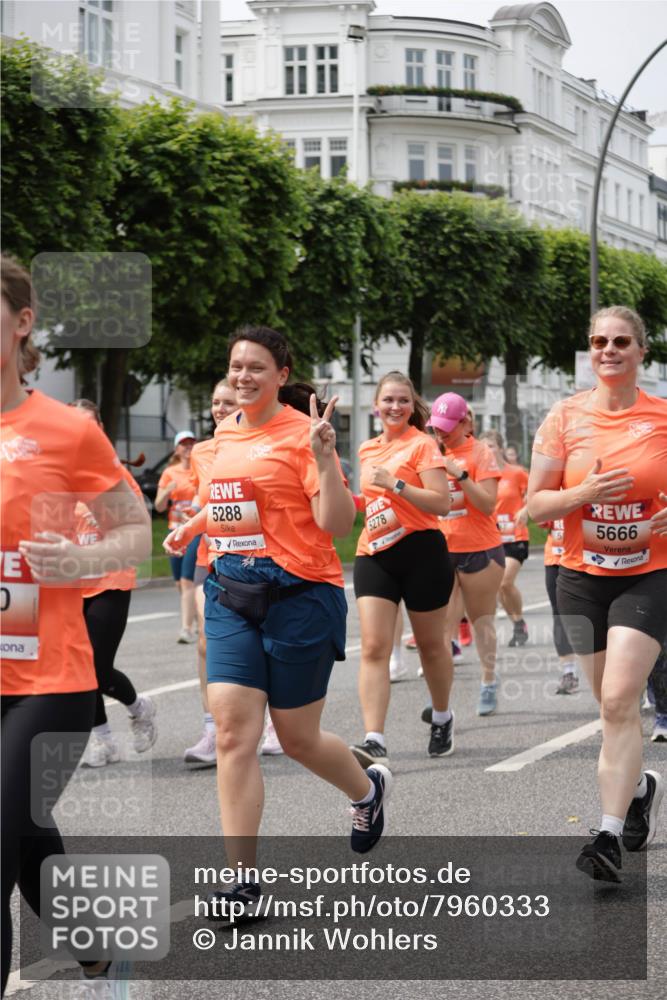 15.06.2025 - REWE Women's Run Jannik Wohlers http://msf.ph/oto/7960333 15.06.2025 09:45:29 Laufen 5288, 5278, 5666 meine-sportfotos.de
