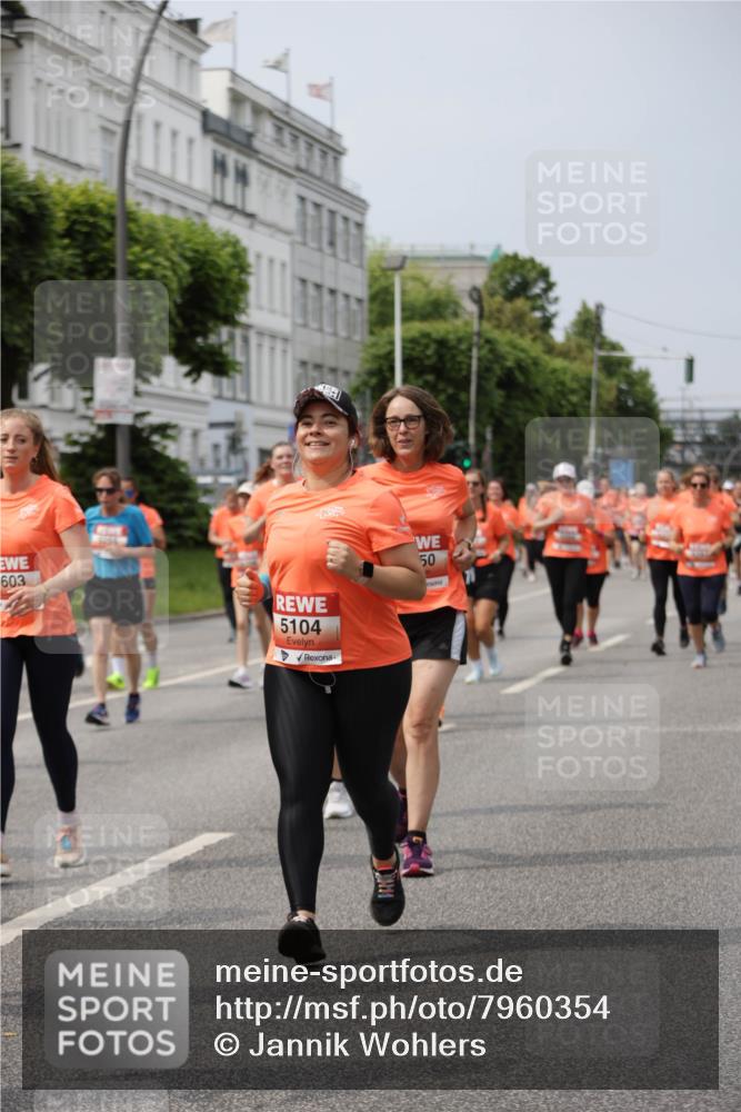 15.06.2025 - REWE Women's Run Jannik Wohlers http://msf.ph/oto/7960354 15.06.2025 09:45:30 Laufen 603, 5104, 50 meine-sportfotos.de