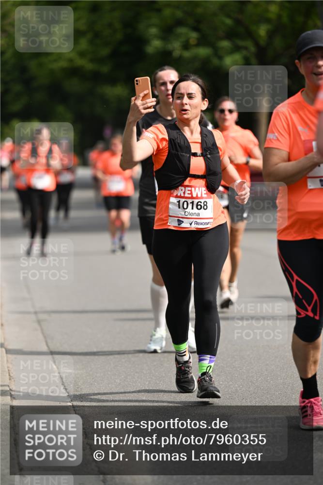 15.06.2025 - REWE Women's Run Dr. Thomas Lammeyer http://msf.ph/oto/7960355 15.06.2025 09:49:46 Laufen 10168 meine-sportfotos.de