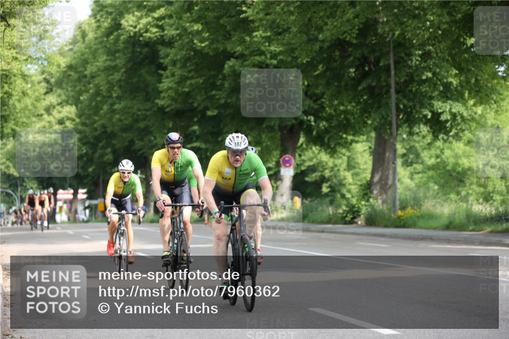 15.06.2025 - 7 Türme Triathlon Yannick Fuchs http://msf.ph/oto/7960362 15.06.2025 09:55:56 Radfahren 51, 52, 53, 55, 93, 94, 95, 115 meine-sportfotos.de