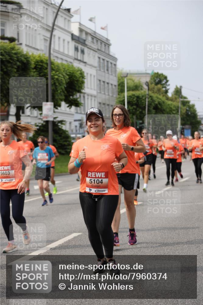 15.06.2025 - REWE Women's Run Jannik Wohlers http://msf.ph/oto/7960374 15.06.2025 09:45:30 Laufen 5603, 5104 meine-sportfotos.de