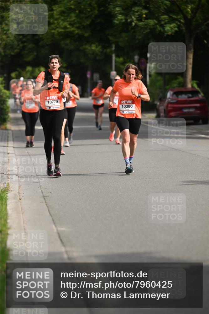 15.06.2025 - REWE Women's Run Dr. Thomas Lammeyer http://msf.ph/oto/7960425 15.06.2025 09:49:49 Laufen 10779, 10380 meine-sportfotos.de