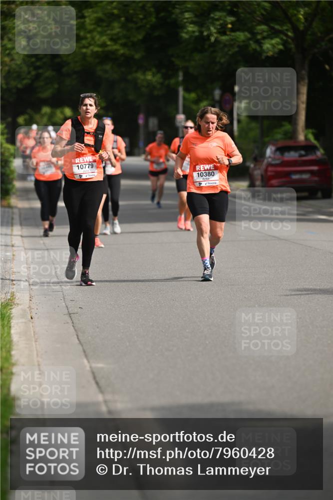 15.06.2025 - REWE Women's Run Dr. Thomas Lammeyer http://msf.ph/oto/7960428 15.06.2025 09:49:49 Laufen 10779, 10380 meine-sportfotos.de