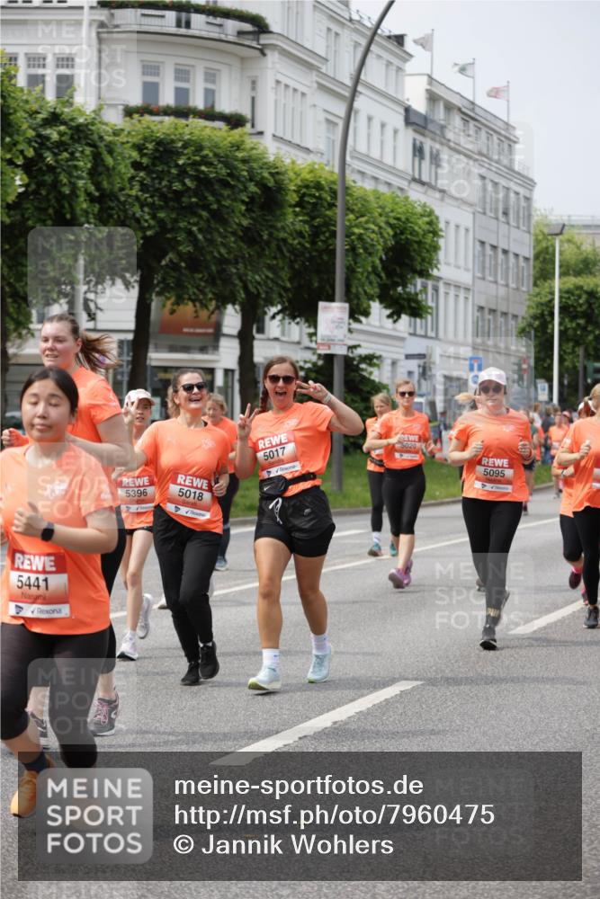 15.06.2025 - REWE Women's Run Jannik Wohlers http://msf.ph/oto/7960475 15.06.2025 09:45:34 Laufen 5441, 5396, 5020, 5018, 5017, 5095 meine-sportfotos.de