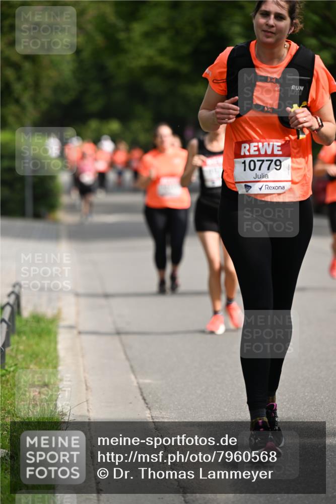 15.06.2025 - REWE Women's Run Dr. Thomas Lammeyer http://msf.ph/oto/7960568 15.06.2025 09:49:54 Laufen 10779 meine-sportfotos.de