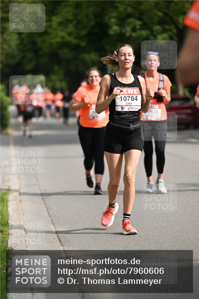 15.06.2025 - REWE Women's Run Dr. Thomas Lammeyer http://msf.ph/oto/7960606 15.06.2025 09:49:56 Laufen 10784, 0618 meine-sportfotos.de