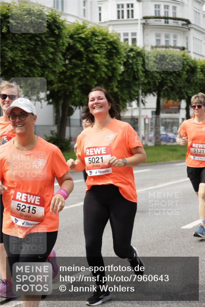 15.06.2025 - REWE Women's Run Jannik Wohlers http://msf.ph/oto/7960643 15.06.2025 09:45:40 Laufen 5215, 5021, 5131 meine-sportfotos.de