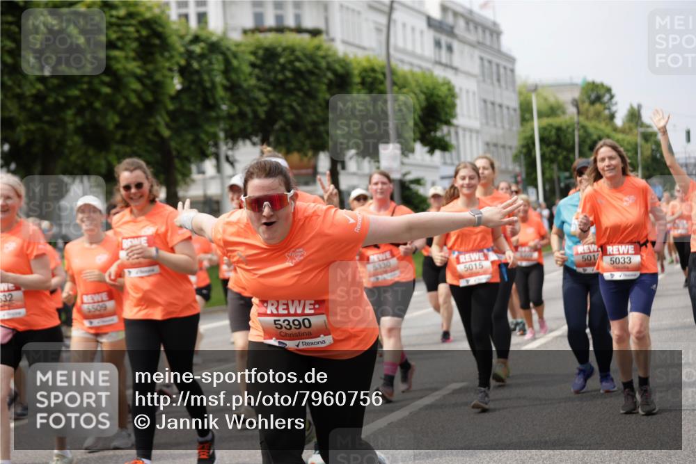 15.06.2025 - REWE Women's Run Jannik Wohlers http://msf.ph/oto/7960756 15.06.2025 09:45:51 Laufen 532, 6509, 5390, 5330, 5015, 5012, 5033 meine-sportfotos.de