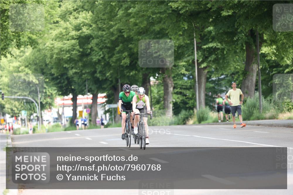 15.06.2025 - 7 Türme Triathlon Yannick Fuchs http://msf.ph/oto/7960768 15.06.2025 09:56:15 Radfahren 5, 85, 87 meine-sportfotos.de