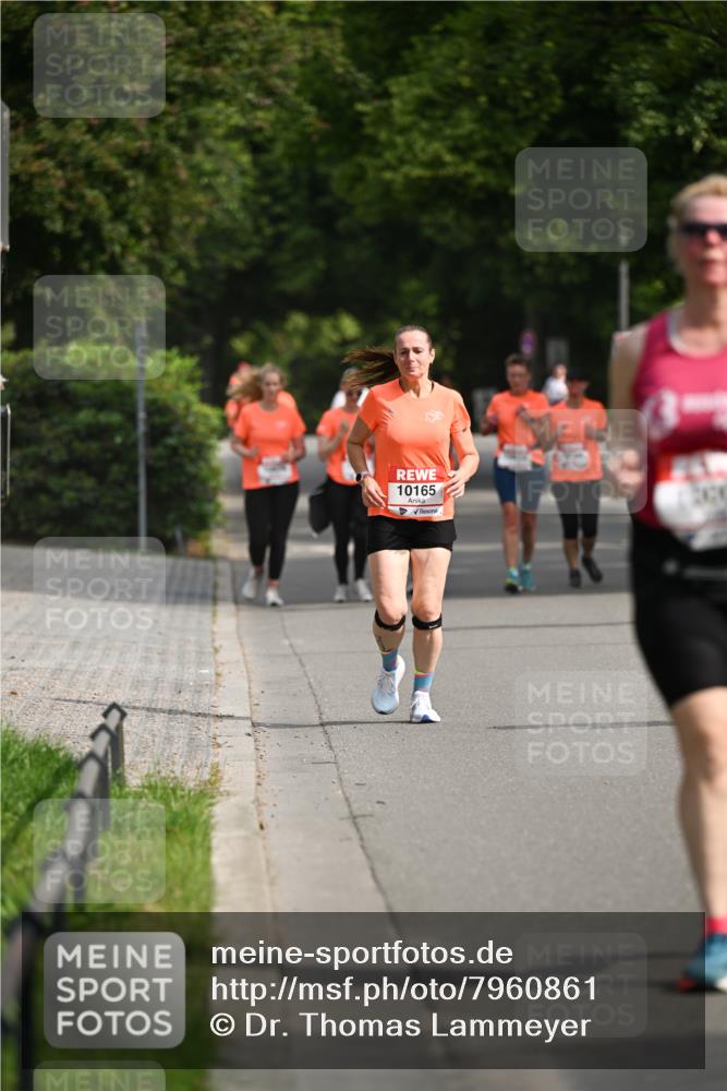 15.06.2025 - REWE Women's Run Dr. Thomas Lammeyer http://msf.ph/oto/7960861 15.06.2025 09:50:09 Laufen 10165, 2 meine-sportfotos.de