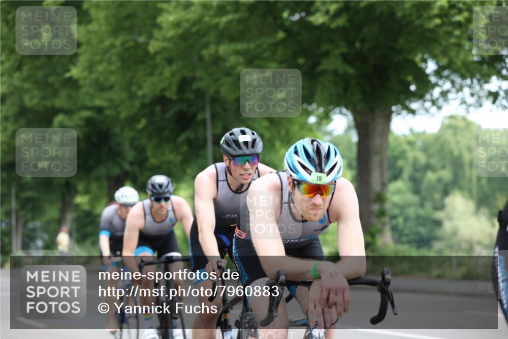 15.06.2025 - 7 Türme Triathlon Yannick Fuchs http://msf.ph/oto/7960883 15.06.2025 09:57:18 Radfahren 16, 17, 18, 19, 20 meine-sportfotos.de