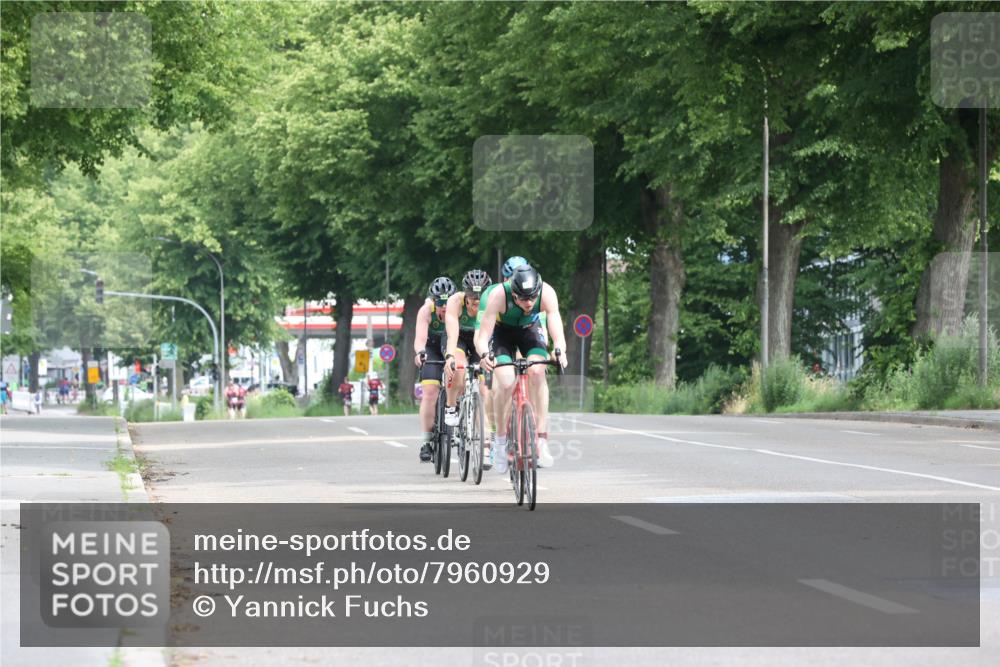 15.06.2025 - 7 Türme Triathlon Yannick Fuchs http://msf.ph/oto/7960929 15.06.2025 09:59:48 Radfahren 149 meine-sportfotos.de