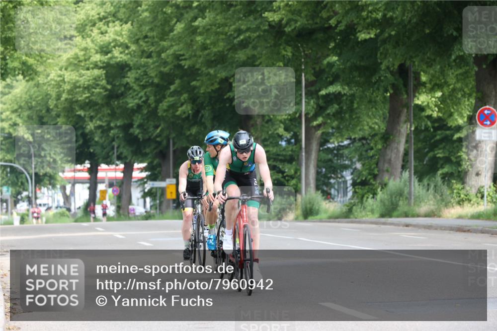 15.06.2025 - 7 Türme Triathlon Yannick Fuchs http://msf.ph/oto/7960942 15.06.2025 09:59:49 Radfahren 149 meine-sportfotos.de